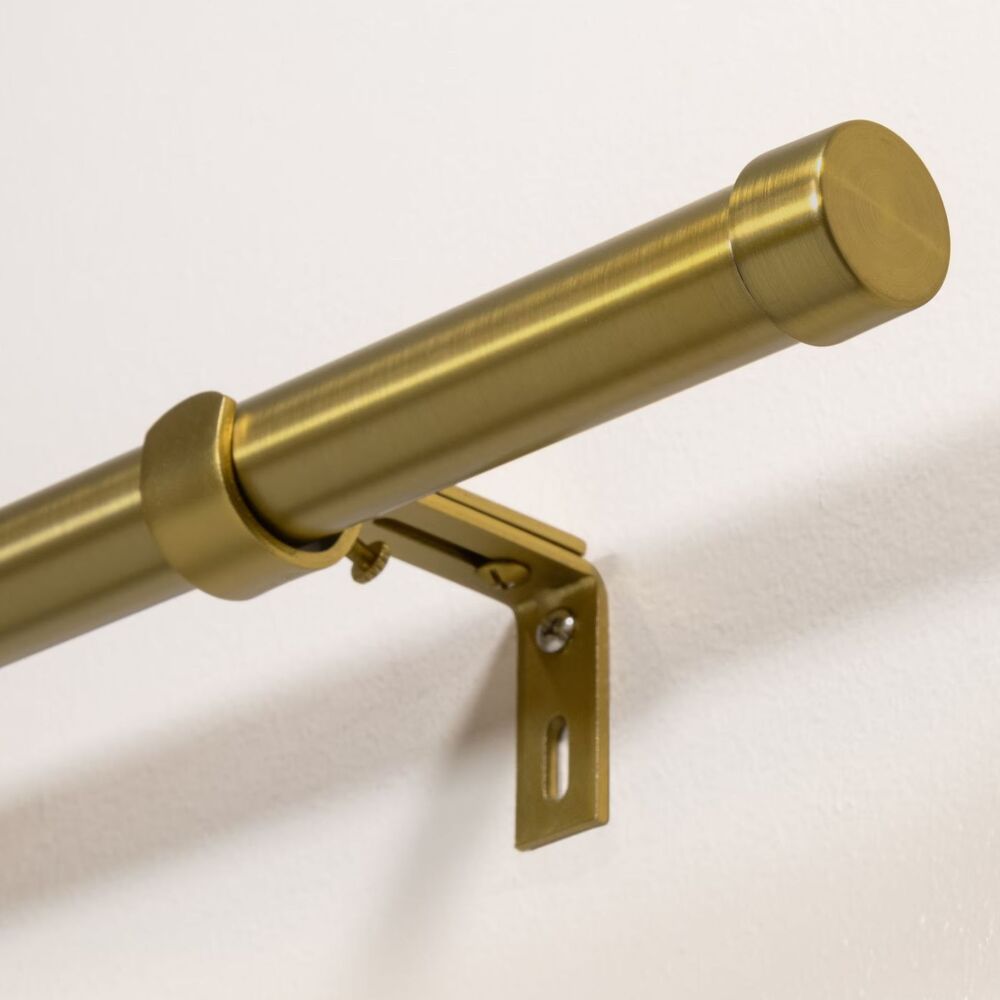 Better Homes & Gardens Adjustable Single Curtain Rod Finish is Plated Brass